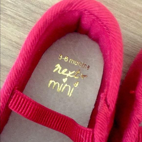 NWOT - RARE Ruby Red Ballet Baby Pram Slippers - Picture 3 of 5